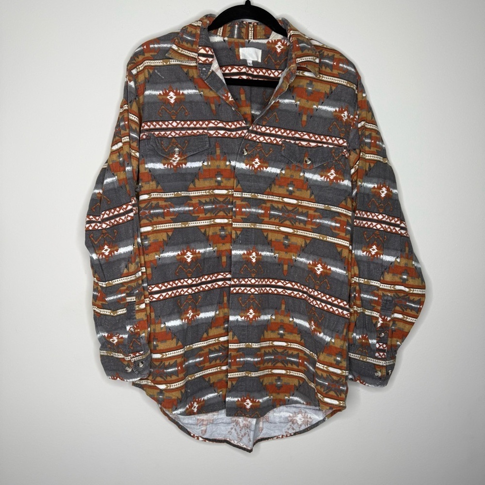 Geometric Patterned Button-Up Shirt